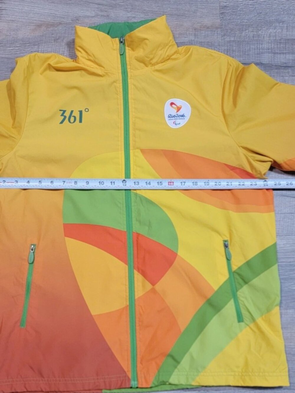 Rio 2016 Olympics Jacket Mens Large Volunteer Hooded Windbreaker Zip Yellow 360 - Picture 7 of 8